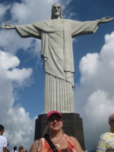 Cat Starr and the Statue in Rio